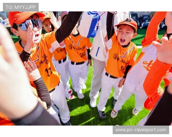 棒垒球团队意识培养受重视，校园推广成青少年成长途径